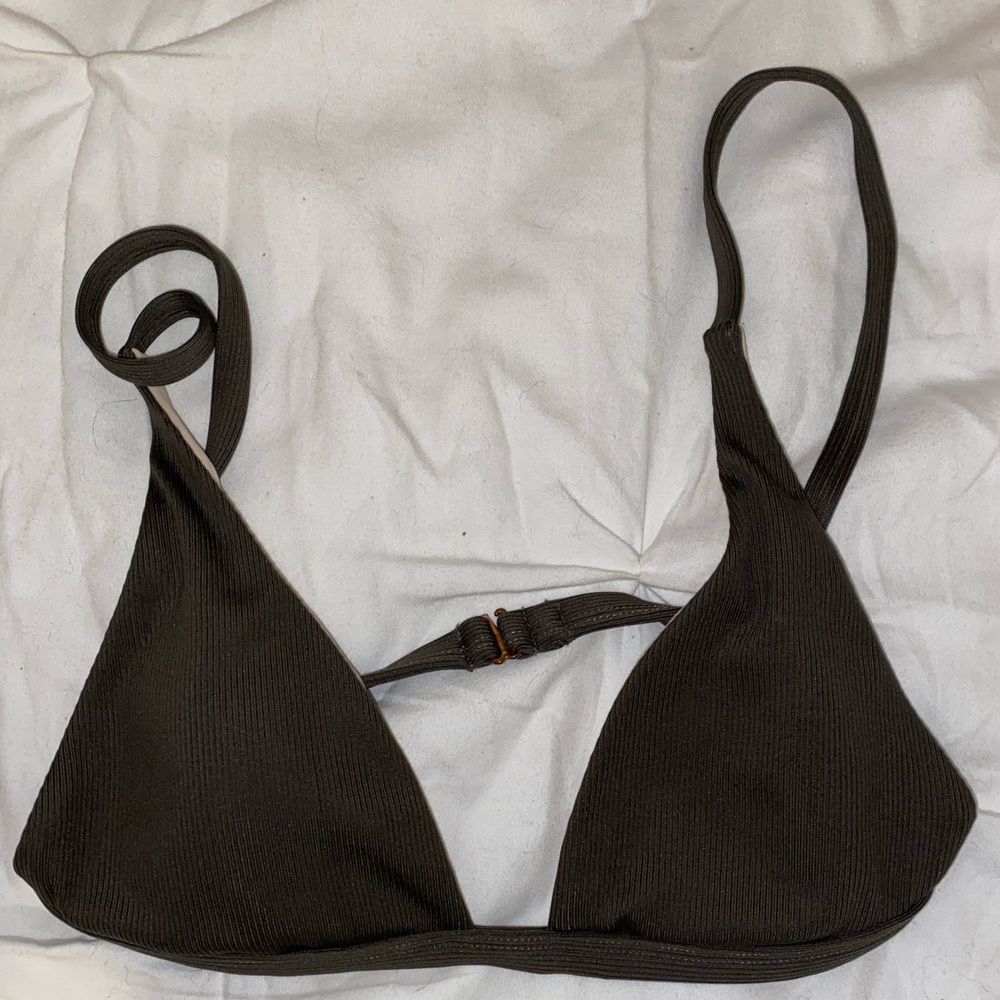 LA heart bikini top, gently worn